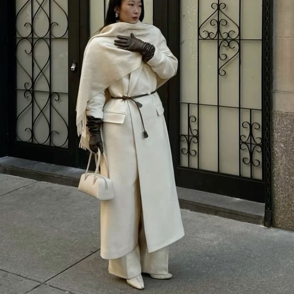 Acne Studios Teddy Coat in Ecru Beige 34 - Picture 8 of 10